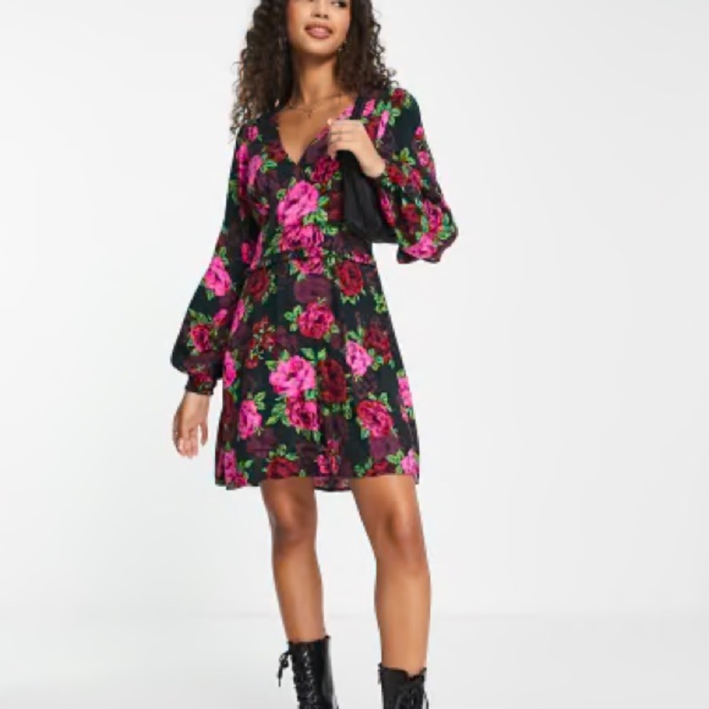Floral tea dress